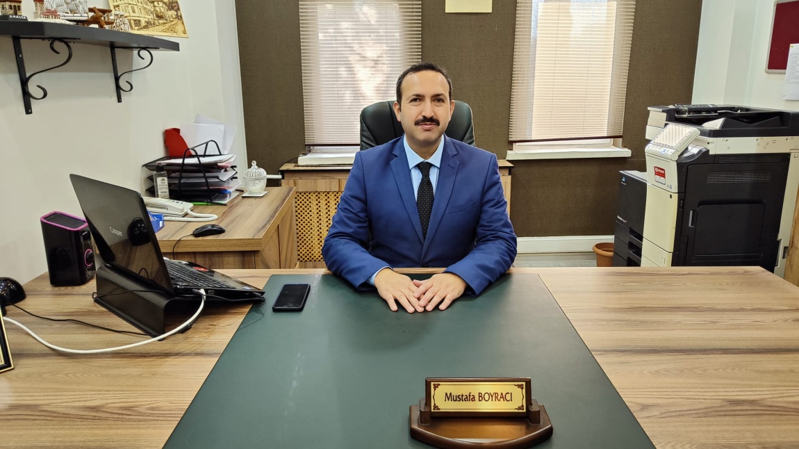 Mustafa BOYRACI - Müdür Başyardımcısı